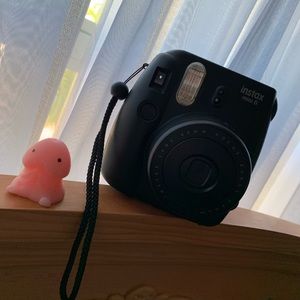 Slightly used INSTAX MINI 8 Polaroid